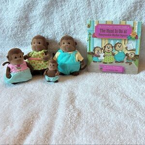 Woodzeez Monkey Family Toy Set with Book